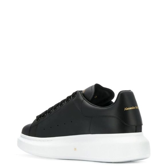 Alexander McQueen Oversized Low-top Sneakers-Black - Picture 3 of 4